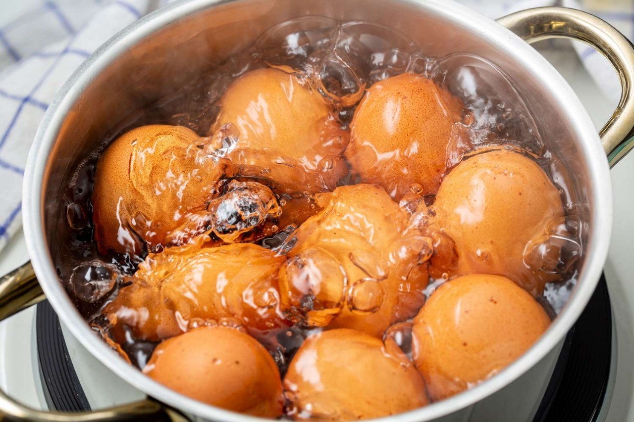 Boiling Eggs This Way Could Be Harming Your Health—Here’s the Fix!